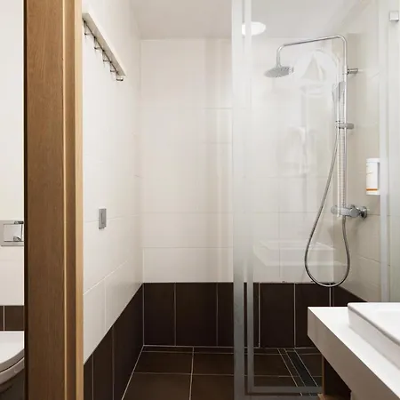 Portobello Wellness & Yacht Hotel