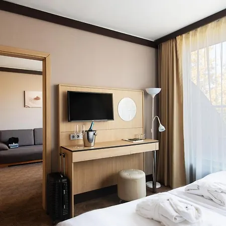 Portobello Wellness & Yacht 4*