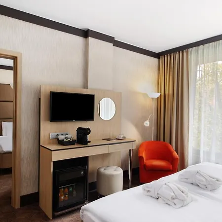 Hotel Portobello Wellness & Yacht 4*
